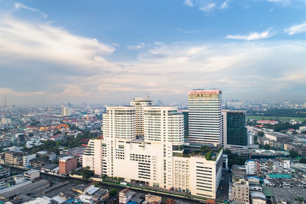 ปรินซ์ พาเลซ, โรงแรม
